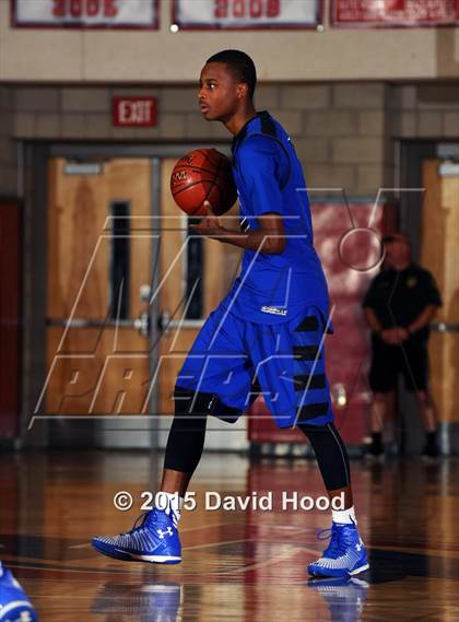 Thumbnail 2 in Price vs Sierra Canyon (CIF SoCal Regional D5 Final) photogallery.