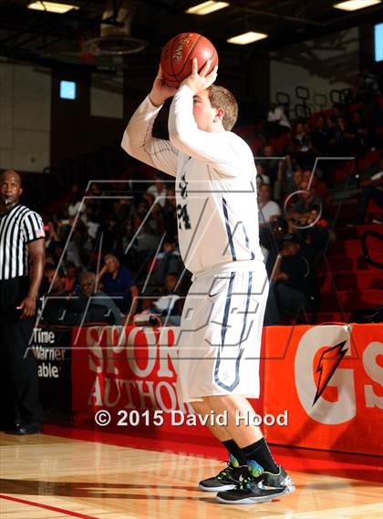 Thumbnail 3 in Price vs Sierra Canyon (CIF SoCal Regional D5 Final) photogallery.