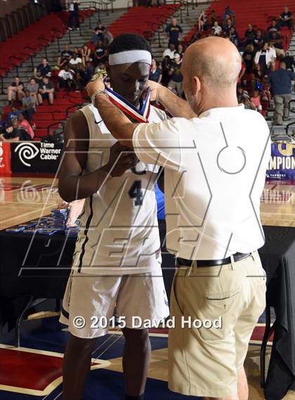 Thumbnail 3 in Price vs Sierra Canyon (CIF SoCal Regional D5 Final) photogallery.