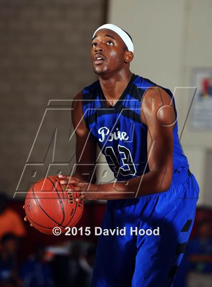 Thumbnail 2 in Price vs Sierra Canyon (CIF SoCal Regional D5 Final) photogallery.