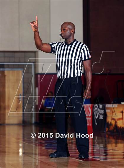 Thumbnail 3 in Price vs Sierra Canyon (CIF SoCal Regional D5 Final) photogallery.