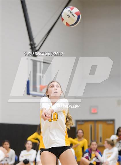 Thumbnail 1 in Marcos de Niza @ Mesquite photogallery.