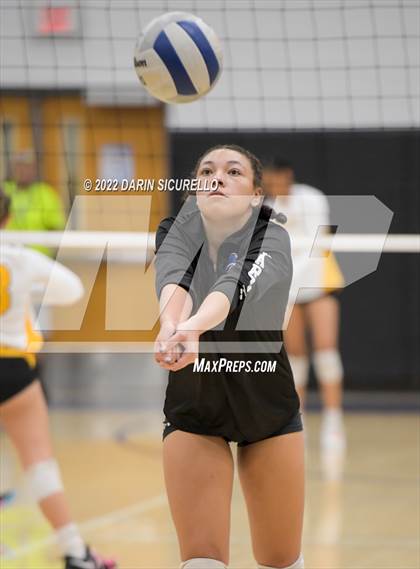 Thumbnail 3 in Marcos de Niza @ Mesquite photogallery.
