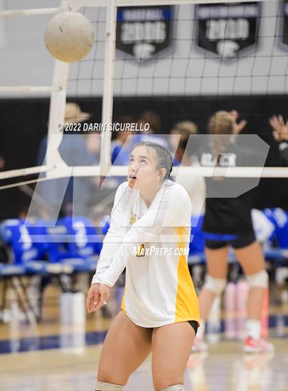 Thumbnail 2 in Marcos de Niza @ Mesquite photogallery.