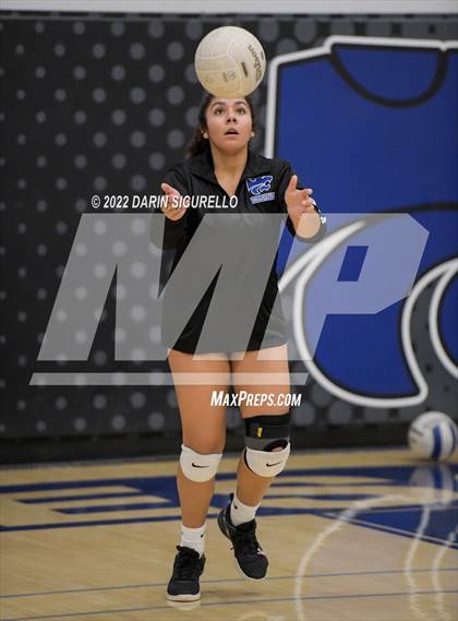 Thumbnail 1 in Marcos de Niza @ Mesquite photogallery.