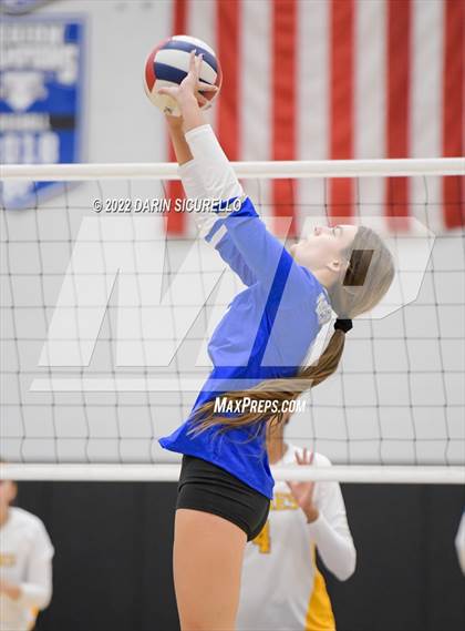Thumbnail 2 in Marcos de Niza @ Mesquite photogallery.