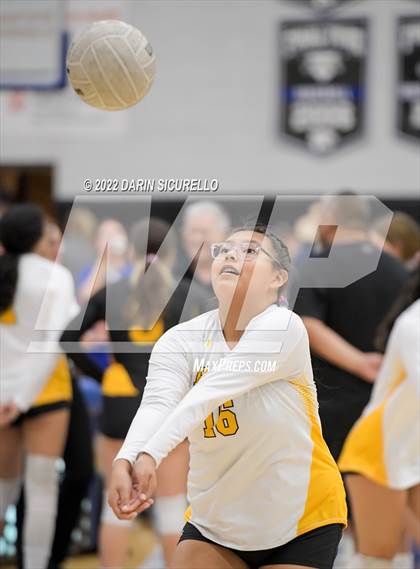 Thumbnail 3 in Marcos de Niza @ Mesquite photogallery.