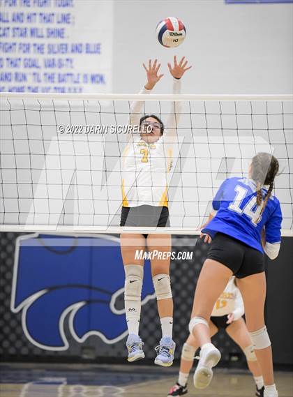 Thumbnail 1 in Marcos de Niza @ Mesquite photogallery.