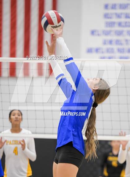 Thumbnail 3 in Marcos de Niza @ Mesquite photogallery.
