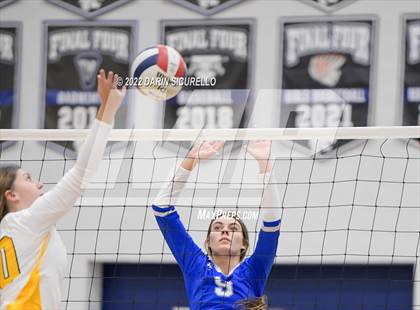 Thumbnail 3 in Marcos de Niza @ Mesquite photogallery.