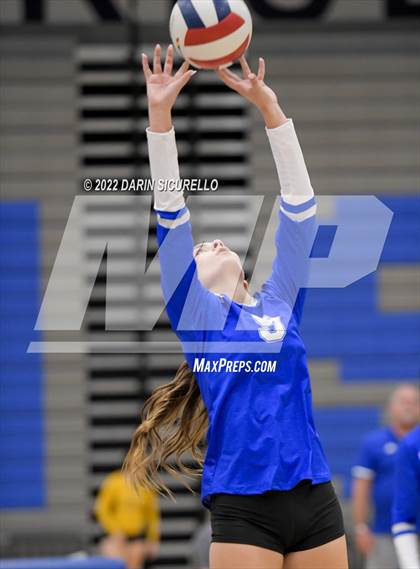 Thumbnail 1 in Marcos de Niza @ Mesquite photogallery.