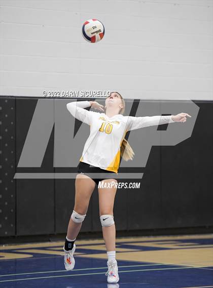 Thumbnail 3 in Marcos de Niza @ Mesquite photogallery.