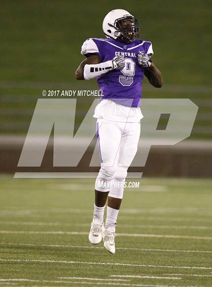 Thumbnail 1 in Walker Valley vs. Chattanooga Central (Chattanooga Kickoff Classic) photogallery.
