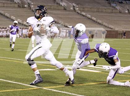 Thumbnail 2 in Walker Valley vs. Chattanooga Central (Chattanooga Kickoff Classic) photogallery.