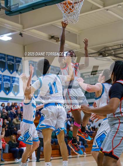Thumbnail 1 in Irvine vs. Pasadena (CIF-SS Div 2A Round 2) photogallery.