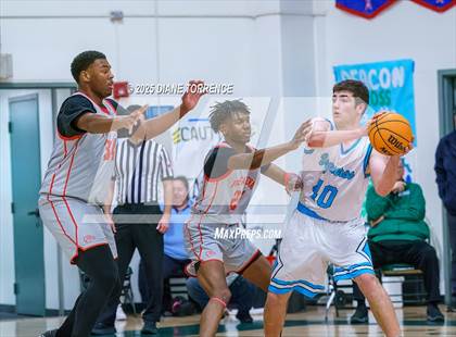 Thumbnail 3 in Irvine vs. Pasadena (CIF-SS Div 2A Round 2) photogallery.