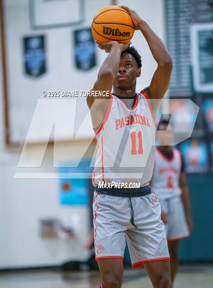 Thumbnail 1 in Irvine vs. Pasadena (CIF-SS Div 2A Round 2) photogallery.