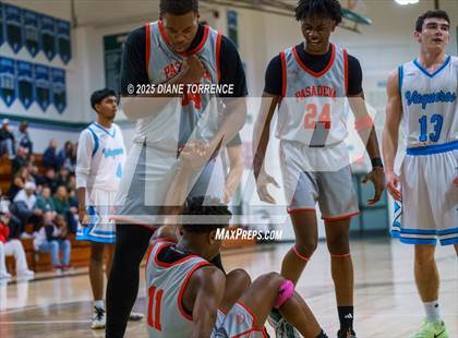 Thumbnail 2 in Irvine vs. Pasadena (CIF-SS Div 2A Round 2) photogallery.