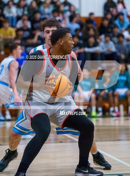 Thumbnail 3 in Irvine vs. Pasadena (CIF-SS Div 2A Round 2) photogallery.