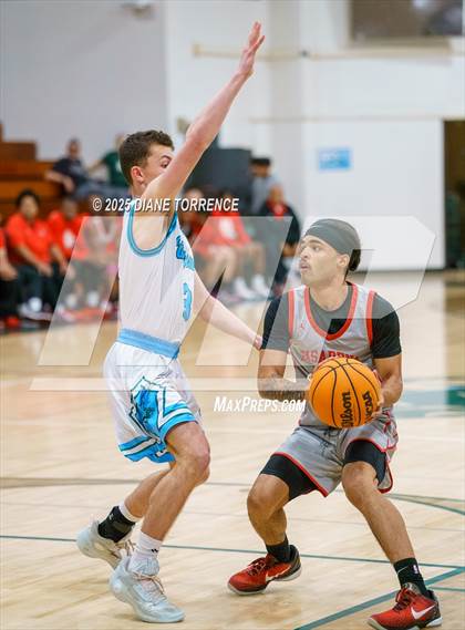 Thumbnail 2 in Irvine vs. Pasadena (CIF-SS Div 2A Round 2) photogallery.