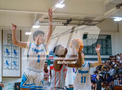 Thumbnail 2 in Irvine vs. Pasadena (CIF-SS Div 2A Round 2) photogallery.
