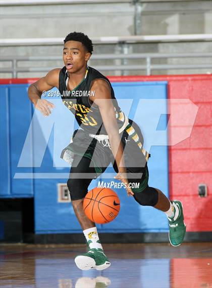 Thumbnail 3 in Mansfield Timberview vs Carver (Thanksgiving Hoopfest) photogallery.