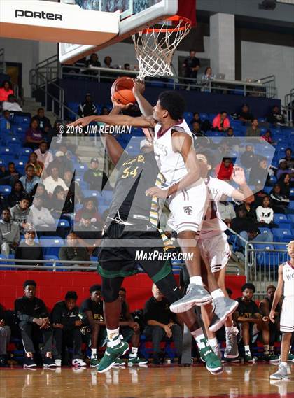 Thumbnail 3 in Mansfield Timberview vs Carver (Thanksgiving Hoopfest) photogallery.