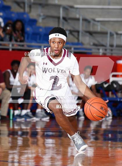 Thumbnail 2 in Mansfield Timberview vs Carver (Thanksgiving Hoopfest) photogallery.