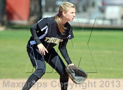 Thumbnail 1 in Buhach Colony vs Waterford (Ceres Tournament) photogallery.