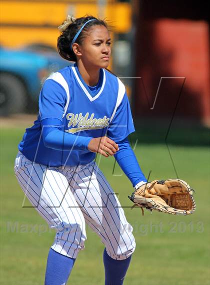 Thumbnail 2 in Buhach Colony vs Waterford (Ceres Tournament) photogallery.