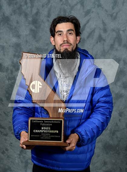 Thumbnail 2 in Oakland (CIF State D5 Awards) photogallery.