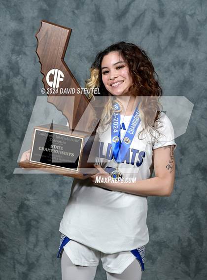 Thumbnail 2 in Oakland (CIF State D5 Awards) photogallery.