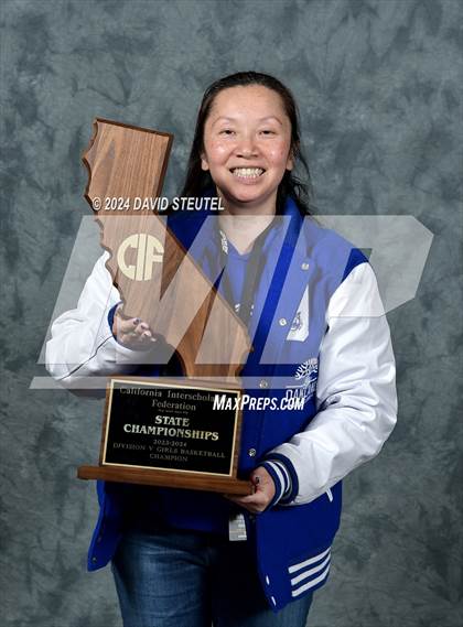 Thumbnail 2 in Oakland (CIF State D5 Awards) photogallery.