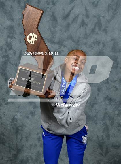 Thumbnail 1 in Oakland (CIF State D5 Awards) photogallery.