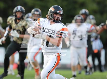 Thumbnail 1 in Amanda-Clearcreek @ Circleville photogallery.
