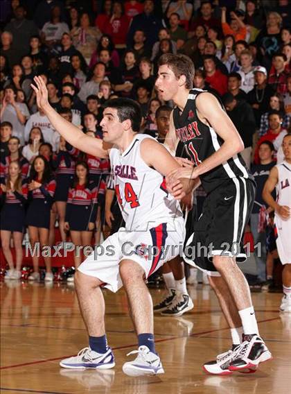 Thumbnail 1 in La Salle vs. Buckley (CIF SS Playoffs) photogallery.