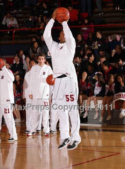 Thumbnail 1 in La Salle vs. Buckley (CIF SS Playoffs) photogallery.