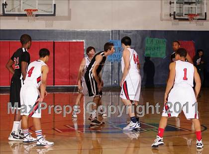 Thumbnail 1 in La Salle vs. Buckley (CIF SS Playoffs) photogallery.