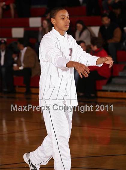 Thumbnail 1 in La Salle vs. Buckley (CIF SS Playoffs) photogallery.
