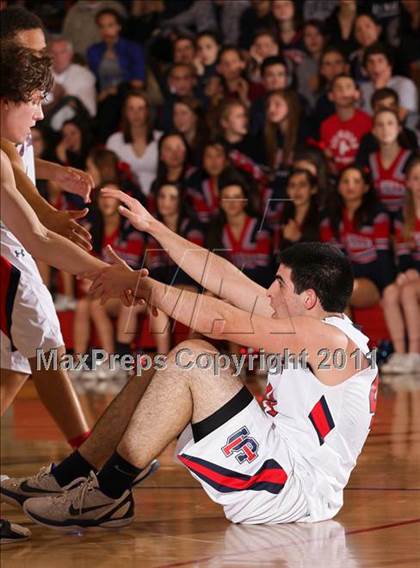 Thumbnail 3 in La Salle vs. Buckley (CIF SS Playoffs) photogallery.