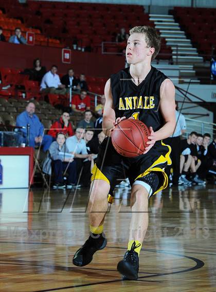 Thumbnail 3 in Abilene vs. Andale (KSHSAA State 4A 3rd Place) photogallery.