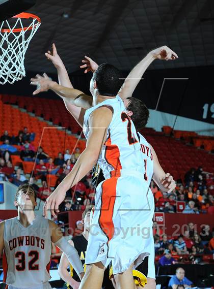 Thumbnail 3 in Abilene vs. Andale (KSHSAA State 4A 3rd Place) photogallery.