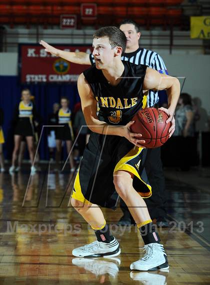 Thumbnail 1 in Abilene vs. Andale (KSHSAA State 4A 3rd Place) photogallery.