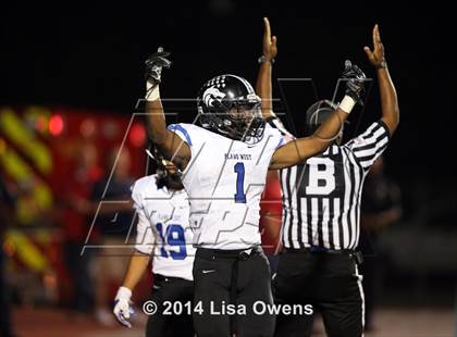 Thumbnail 2 in Boyd vs Plano West photogallery.