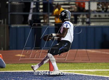Thumbnail 2 in Boyd vs Plano West photogallery.