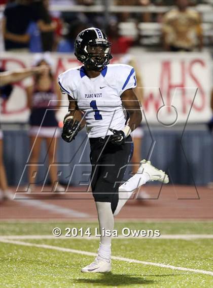 Thumbnail 2 in Boyd vs Plano West photogallery.
