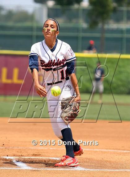 Thumbnail 2 in Garfield vs. Chavez (CIF LA Section Division 2 (Final) photogallery.