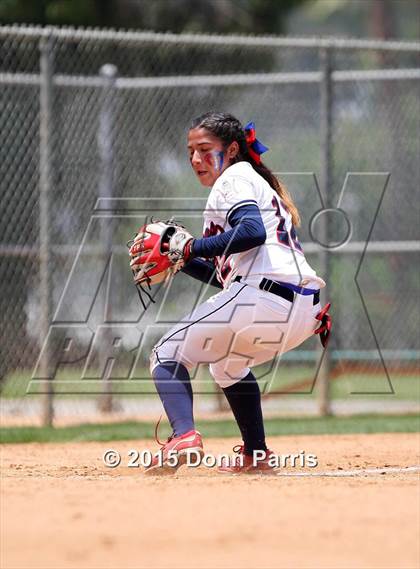Thumbnail 2 in Garfield vs. Chavez (CIF LA Section Division 2 (Final) photogallery.