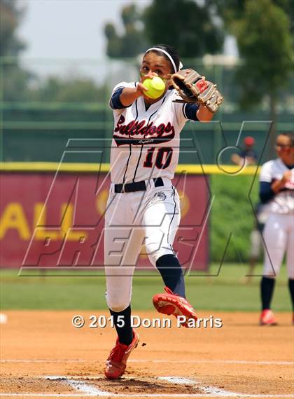 Thumbnail 2 in Garfield vs. Chavez (CIF LA Section Division 2 (Final) photogallery.