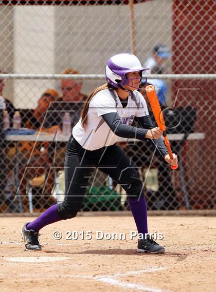 Thumbnail 2 in Garfield vs. Chavez (CIF LA Section Division 2 (Final) photogallery.